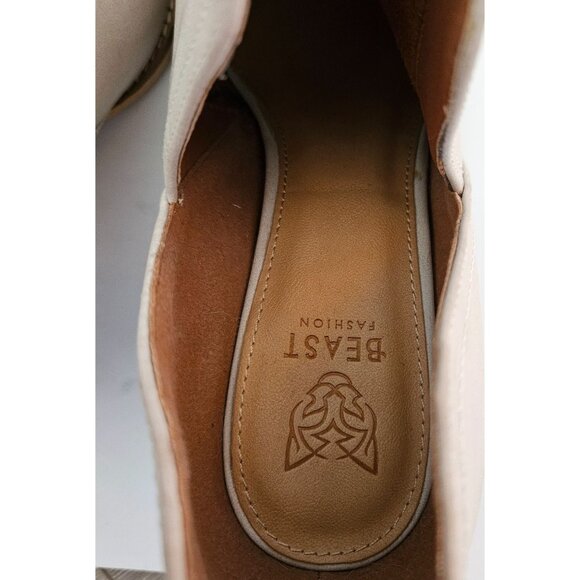 Beast Fashion "Sunny" Woman Bootie Size 10 Western Cut Out Pointed Toes Slip On - Picture 9 of 9